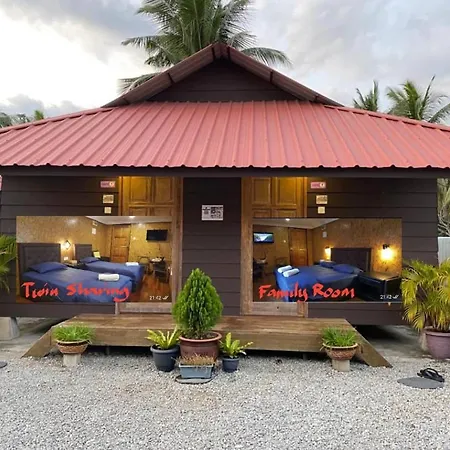 Homestay Umbai Kelana Merlimau Exterior photo