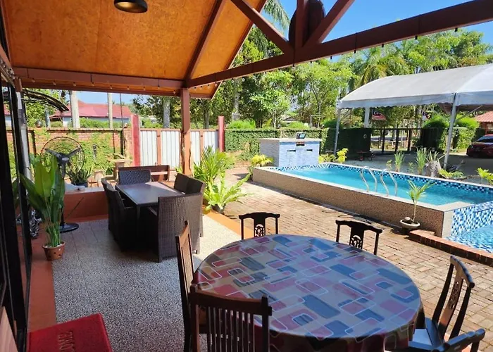 Homestay Umbai Kelana