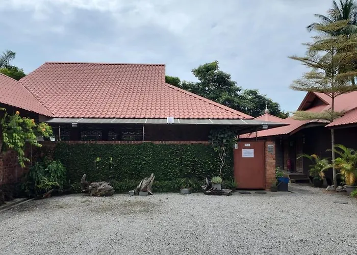 Homestay Umbai Kelana