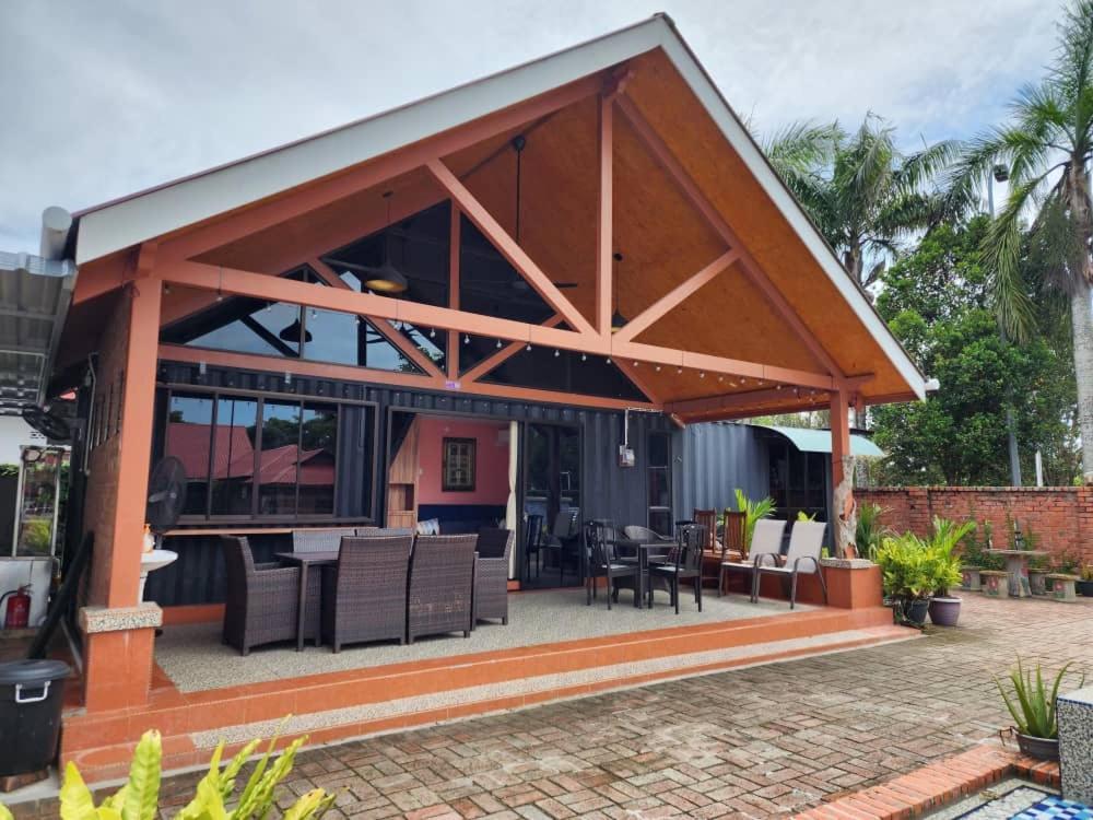 Umbai Kelana *