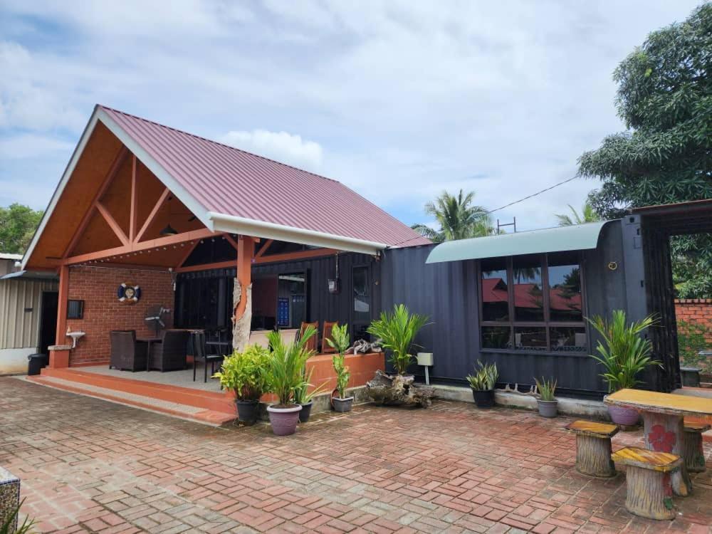 Homestay Umbai Kelana